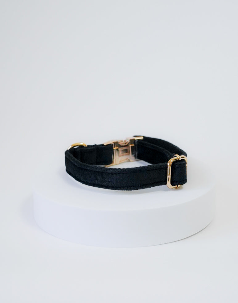 Royal Velvet Collars